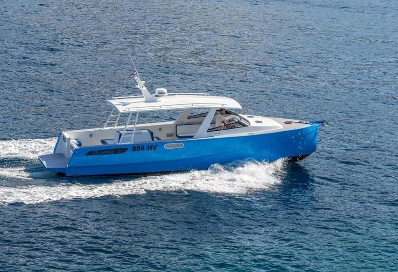 هتل Villa Nora Hvar