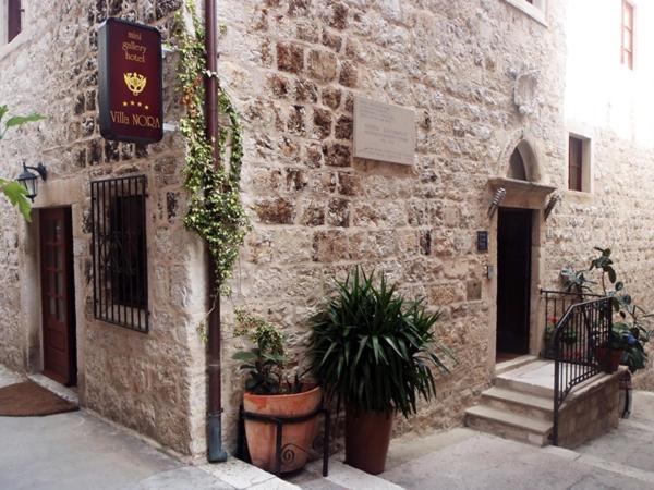 هتل Villa Nora Hvar