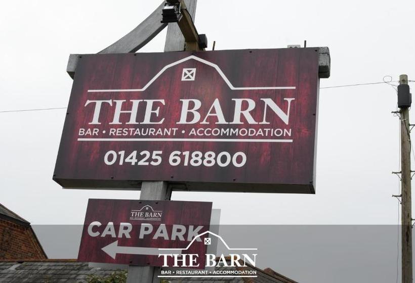 ホテル The Barn