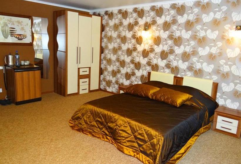 호텔 Yuzhnaia Noch