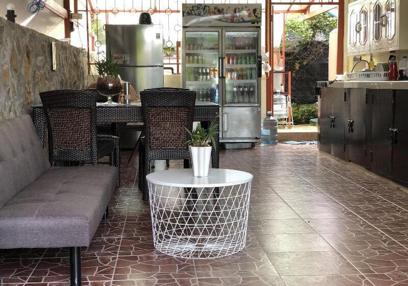 모텔 Roomquest One Bangsaray