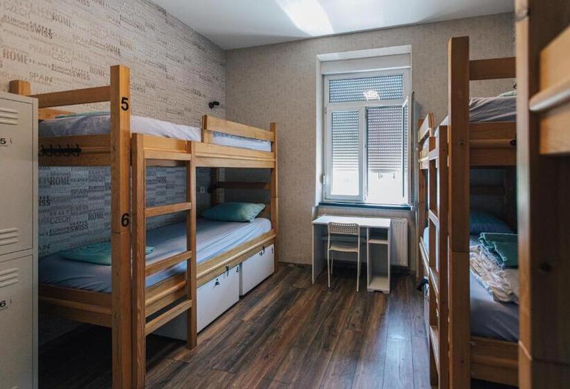 Palmers Lodge Hostel