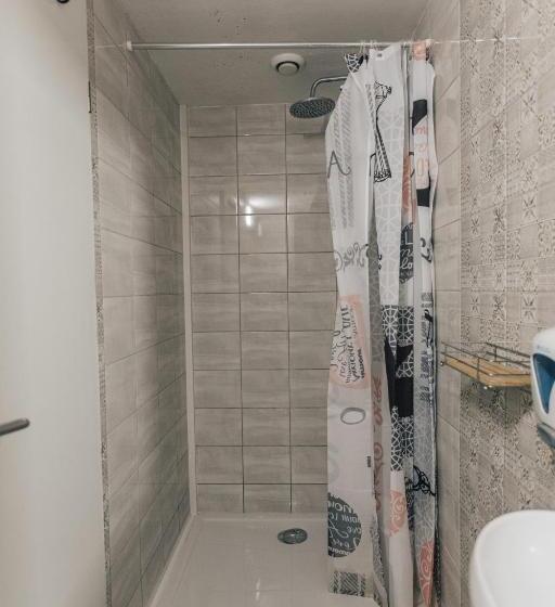 Palmers Lodge Hostel