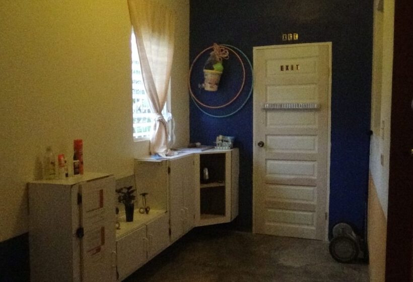 פנסיון Hacienda Tropical Guest House