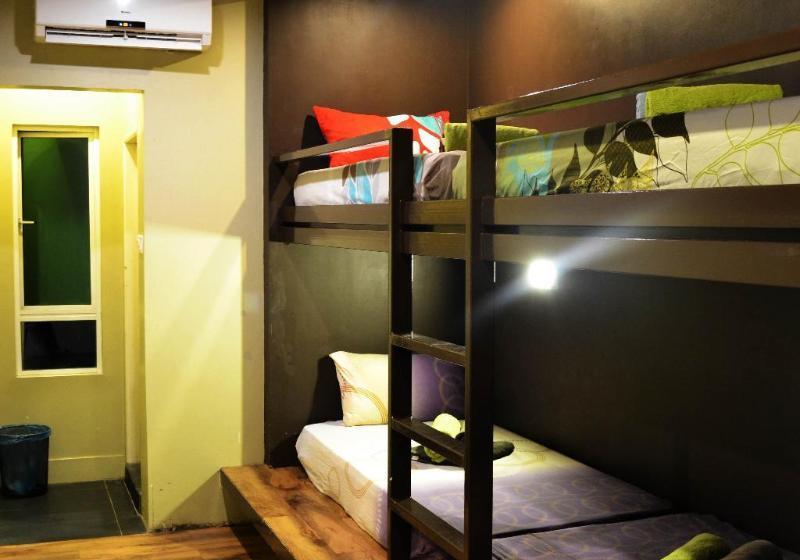 Sakot Hostel
