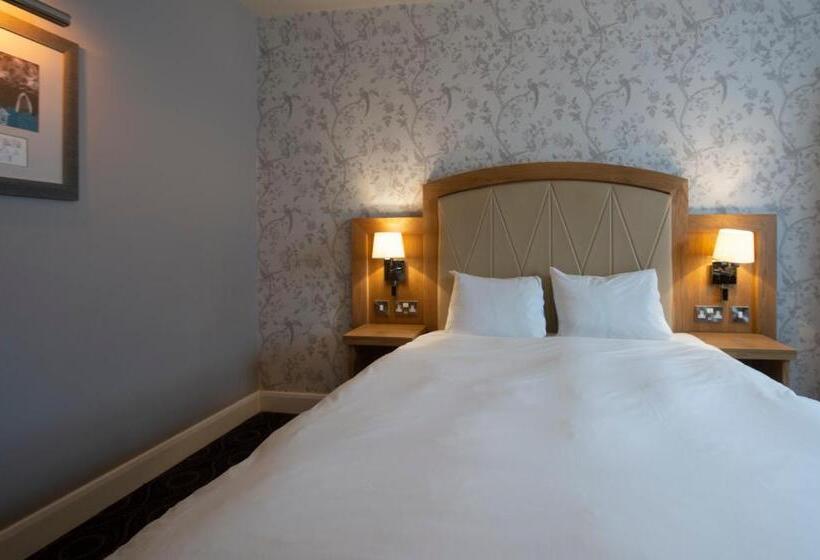 Sandford House Hotel Wetherspoon