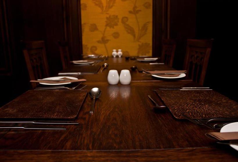 簡易ホテル Aberdeen House