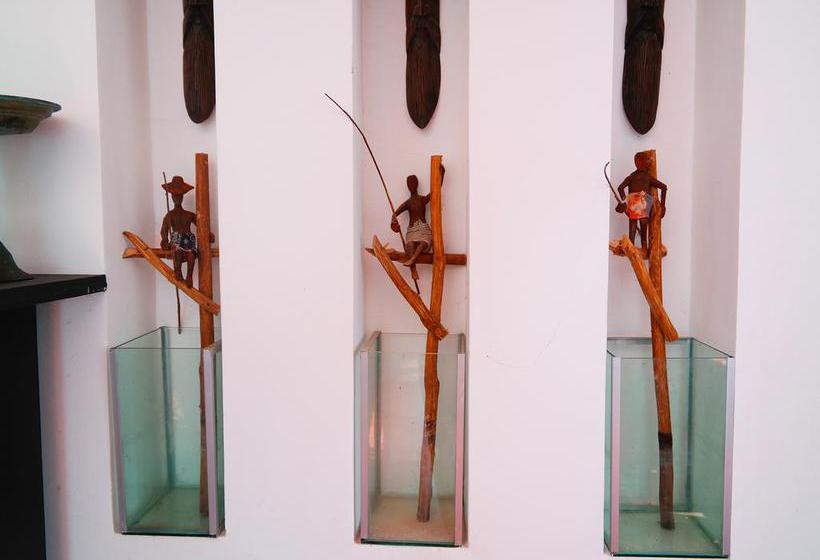 Southern Beach Castle Hotel & Restaurant