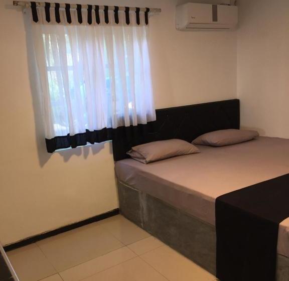 Southern Beach Castle Hotel & Restaurant