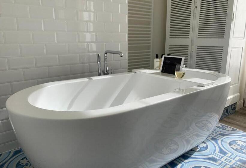 مبيت وإفطار The Hamptons Boutique