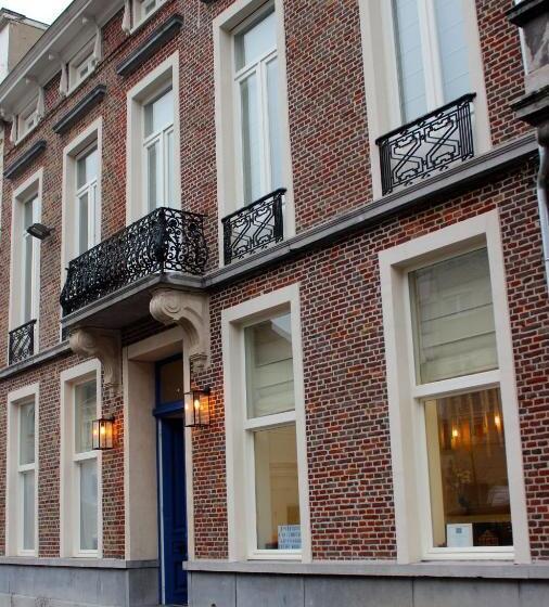 مبيت وإفطار The Hamptons Boutique