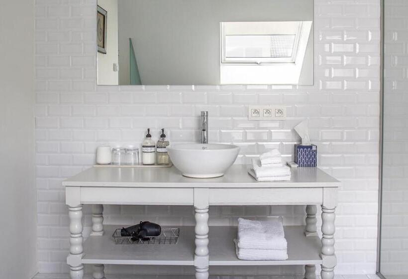 مبيت وإفطار The Hamptons Boutique