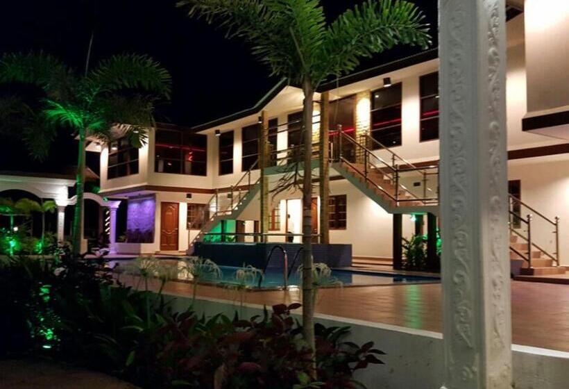 Al Safina Kijal Beach Resort