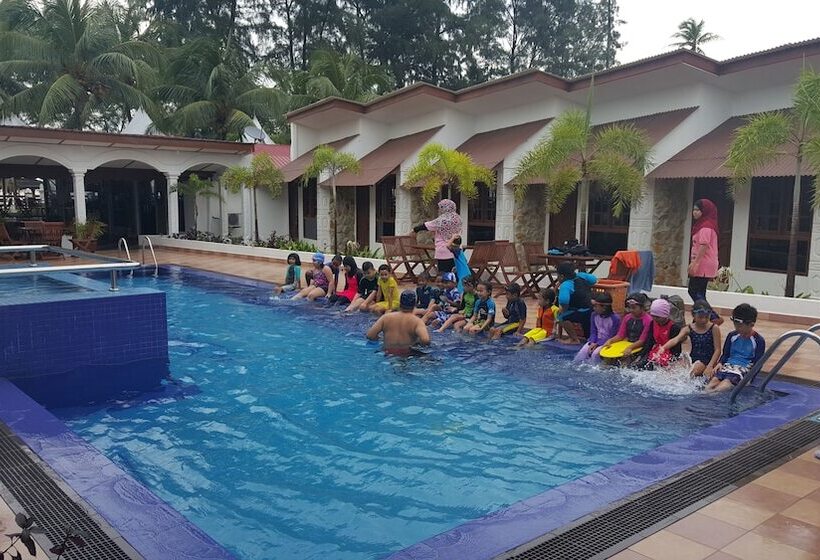 Al Safina Kijal Beach Resort