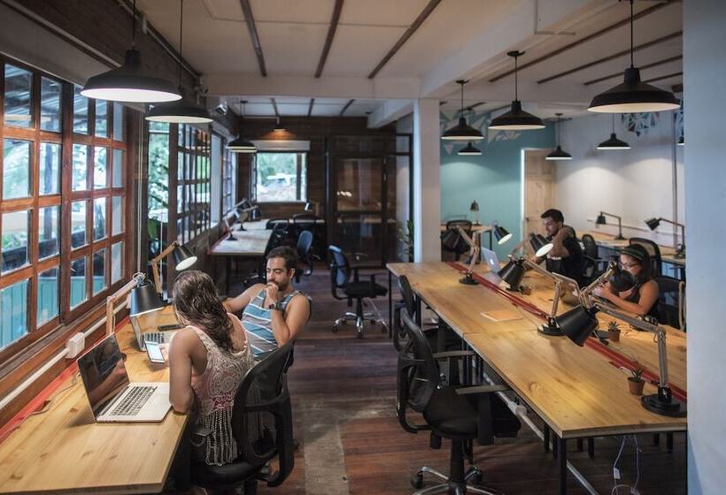 호스텔 Selina Puerto Viejo