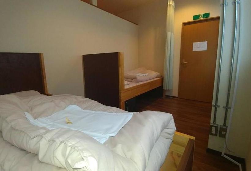 Simple Stay Hiroshima Peace Koenmae Hostel