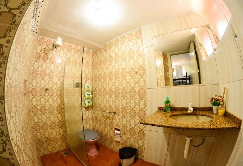 ユースホステル Pousada Vila Praiana