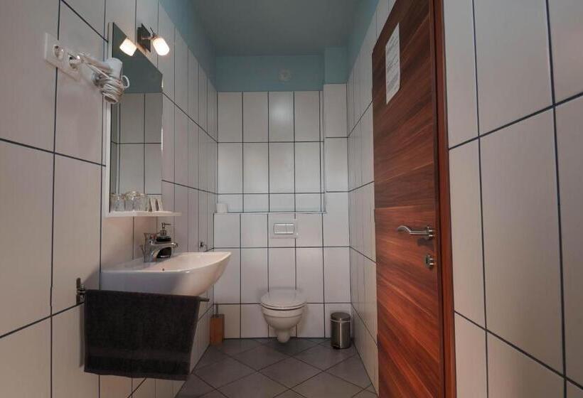 Bed and Breakfast Garden Vendégház Makó