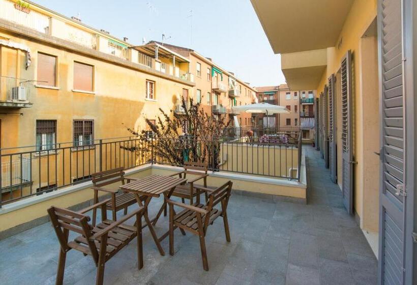 تختخواب و صبحانه Ramo Rosso Di Paolo Natalini