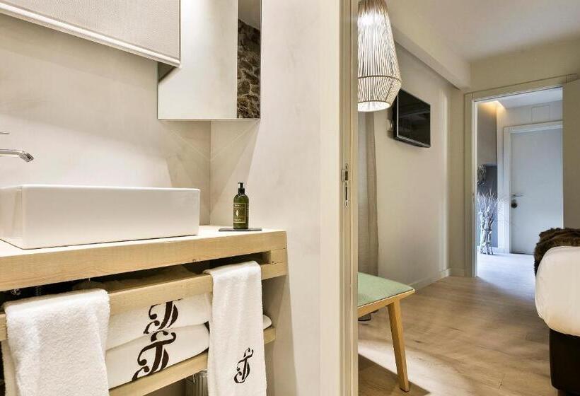 مبيت وإفطار Set Terres   La Villa De Llívia   Adults Only