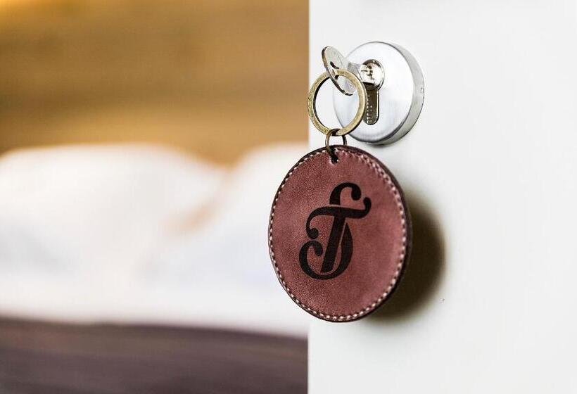 مبيت وإفطار Set Terres   La Villa De Llívia   Adults Only