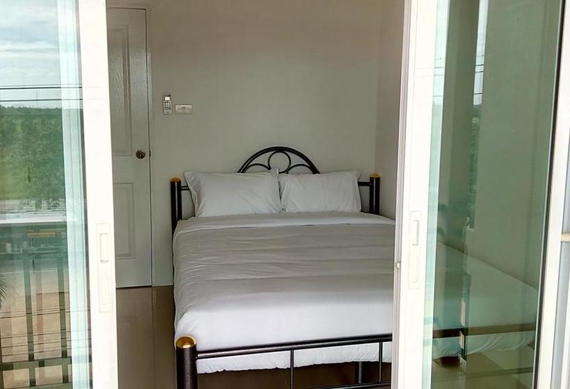 ベッドアンドブレックファースト Suratthani Airport Mini Hostel