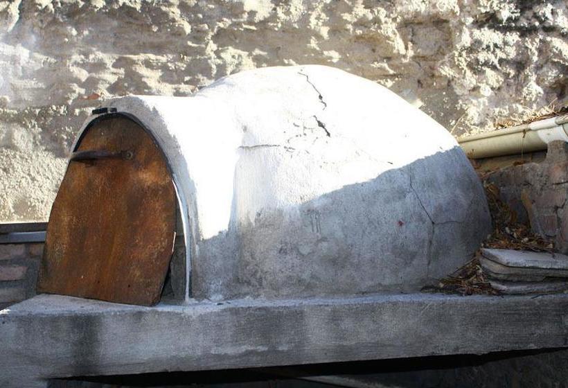 تختخواب و صبحانه Villa Margarita