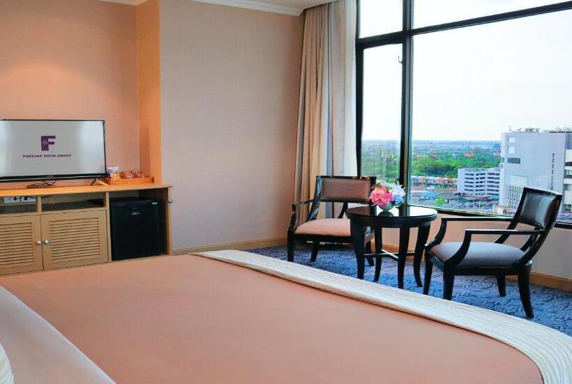 Fortune Hotel Korat  Sha Plus