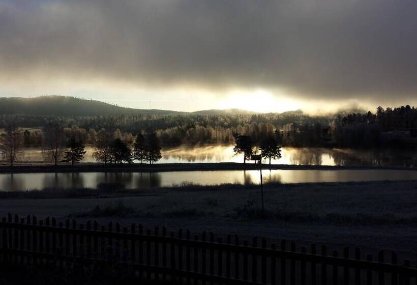 Gästgivars Vandrarhem I Järvsö   Hostel