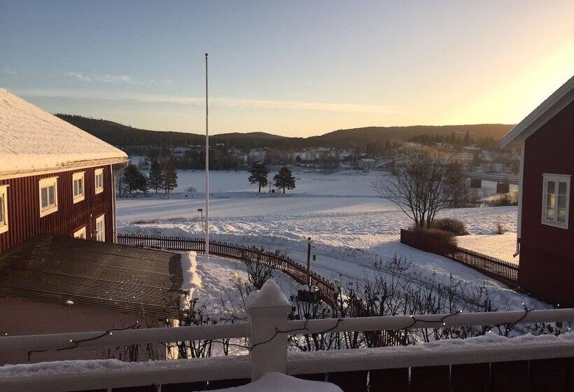 Gästgivars Vandrarhem I Järvsö   Hostel