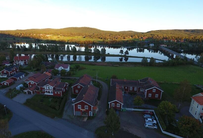 Gästgivars Vandrarhem I Järvsö   Hostel