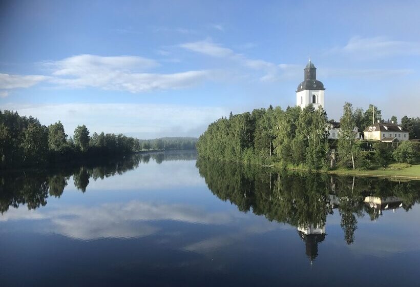 Gästgivars Vandrarhem I Järvsö   Hostel