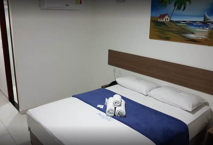 ホテル Anjos Praia