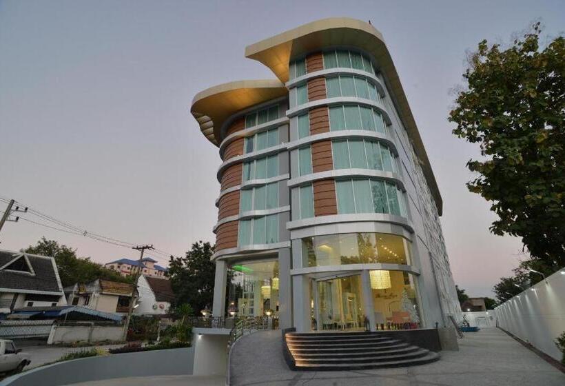 فندق Baisirimaya