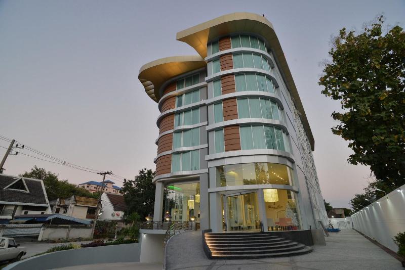 فندق Baisirimaya