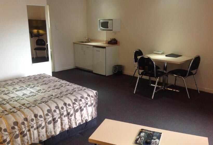 호텔 Central Park Motor Inn