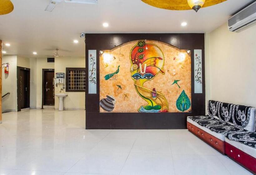 فندق Collection O 3767  Gopal Palace