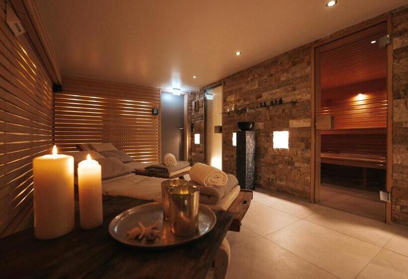 ホテル Das Windhuk