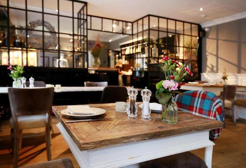 ホテル Das Windhuk