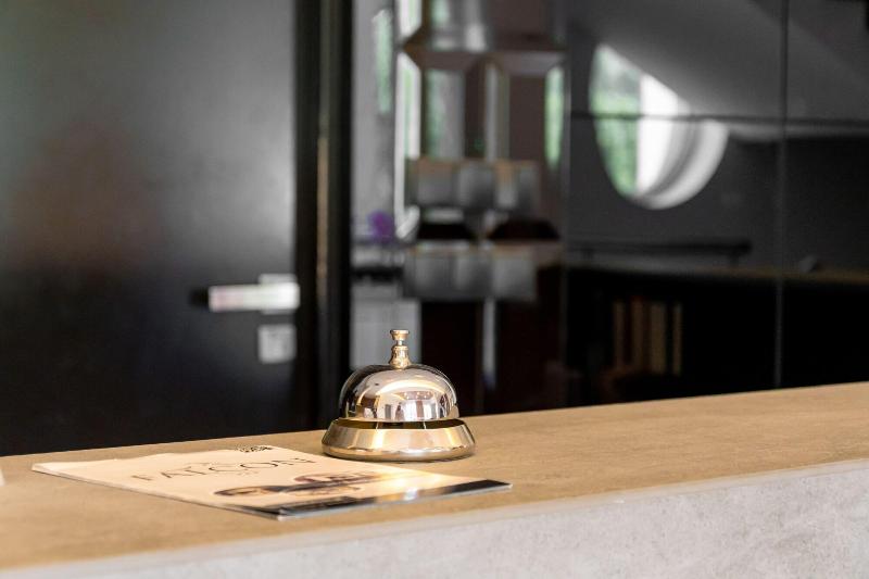 בית מלון כפרי Falcon