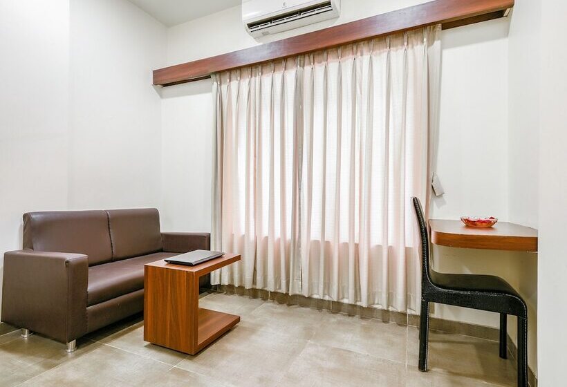 Отель Global Inn