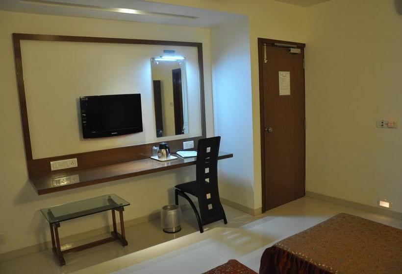 Отель Happiness