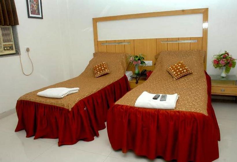 Отель Happiness