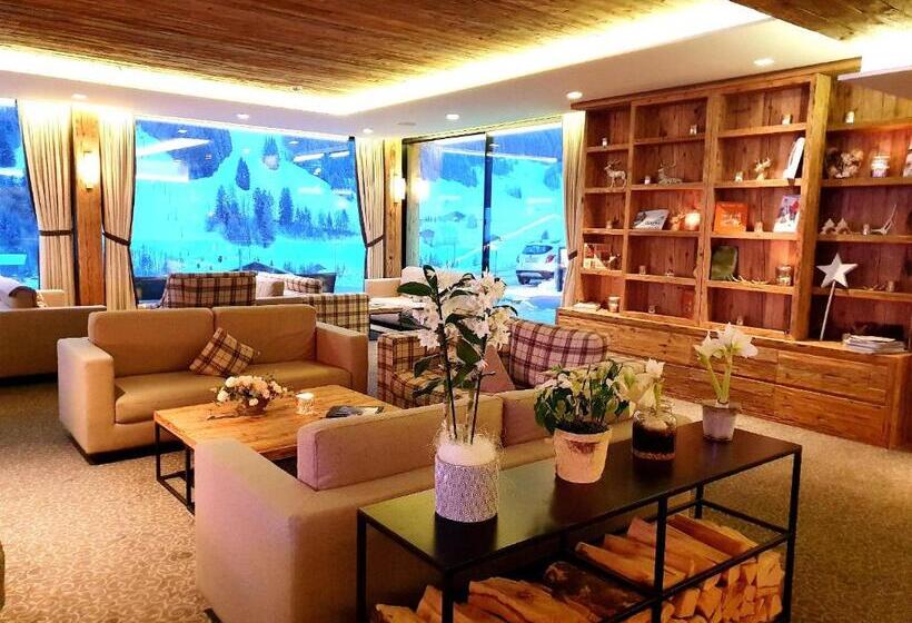 فندق Hôtel De Rougemont & Spa