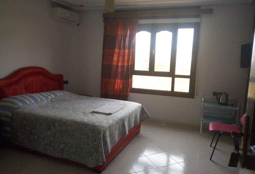 هتل Hôtel Ryad Tetouan