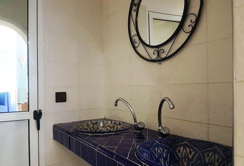 هتل Hôtel Ryad Tetouan