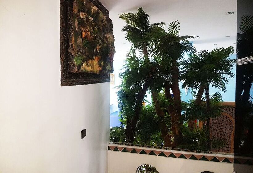 هتل Hôtel Ryad Tetouan