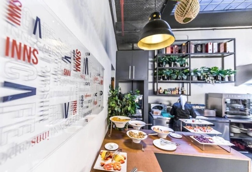 هتل Neighbourgood Castle