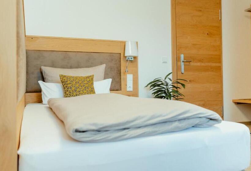 ホテル Kondrauer Hof