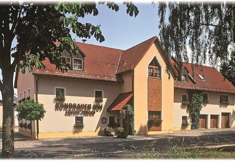 ホテル Kondrauer Hof